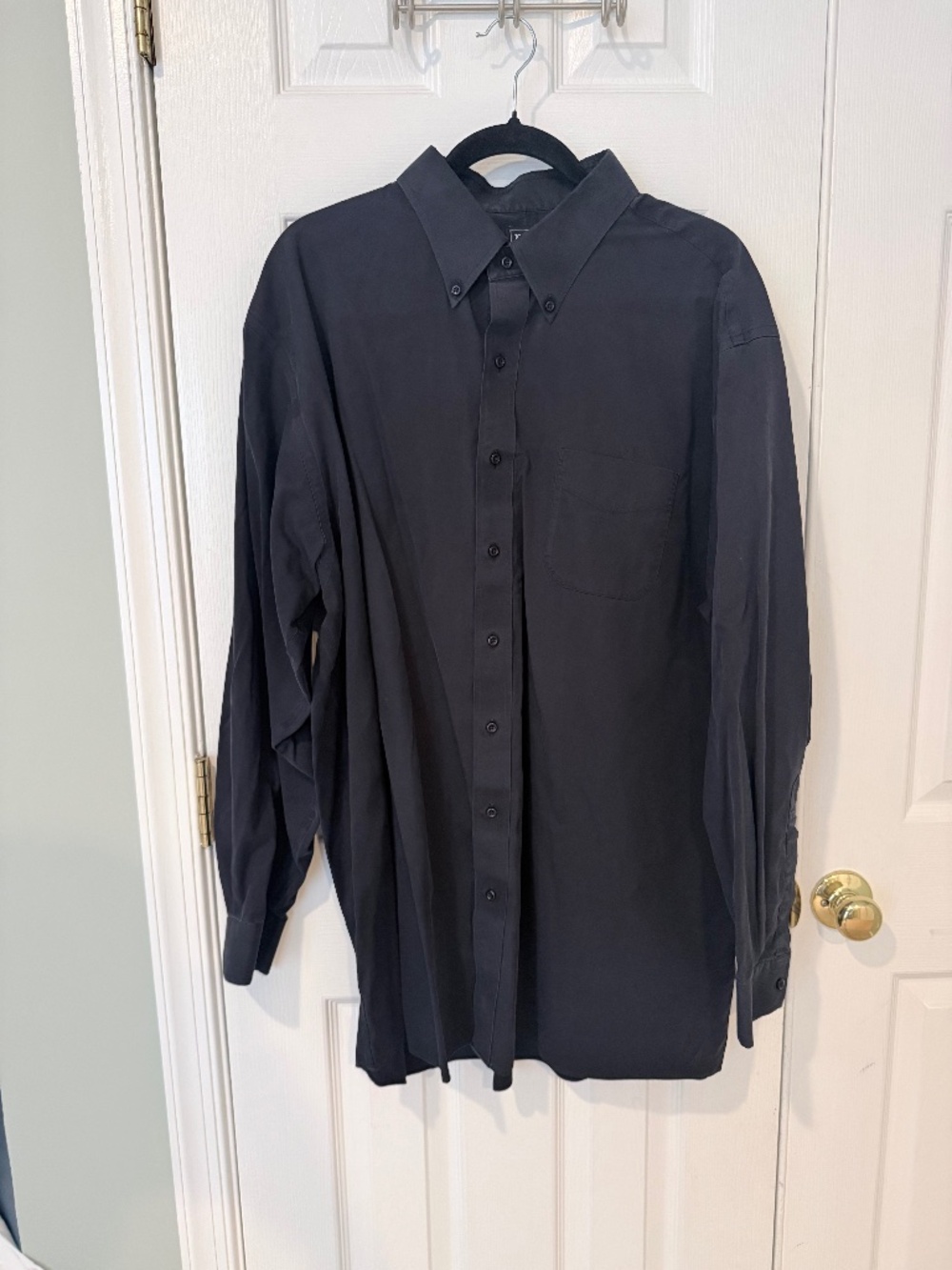 Jos A Bank Traveler Black Dress Shirt Size 18-36